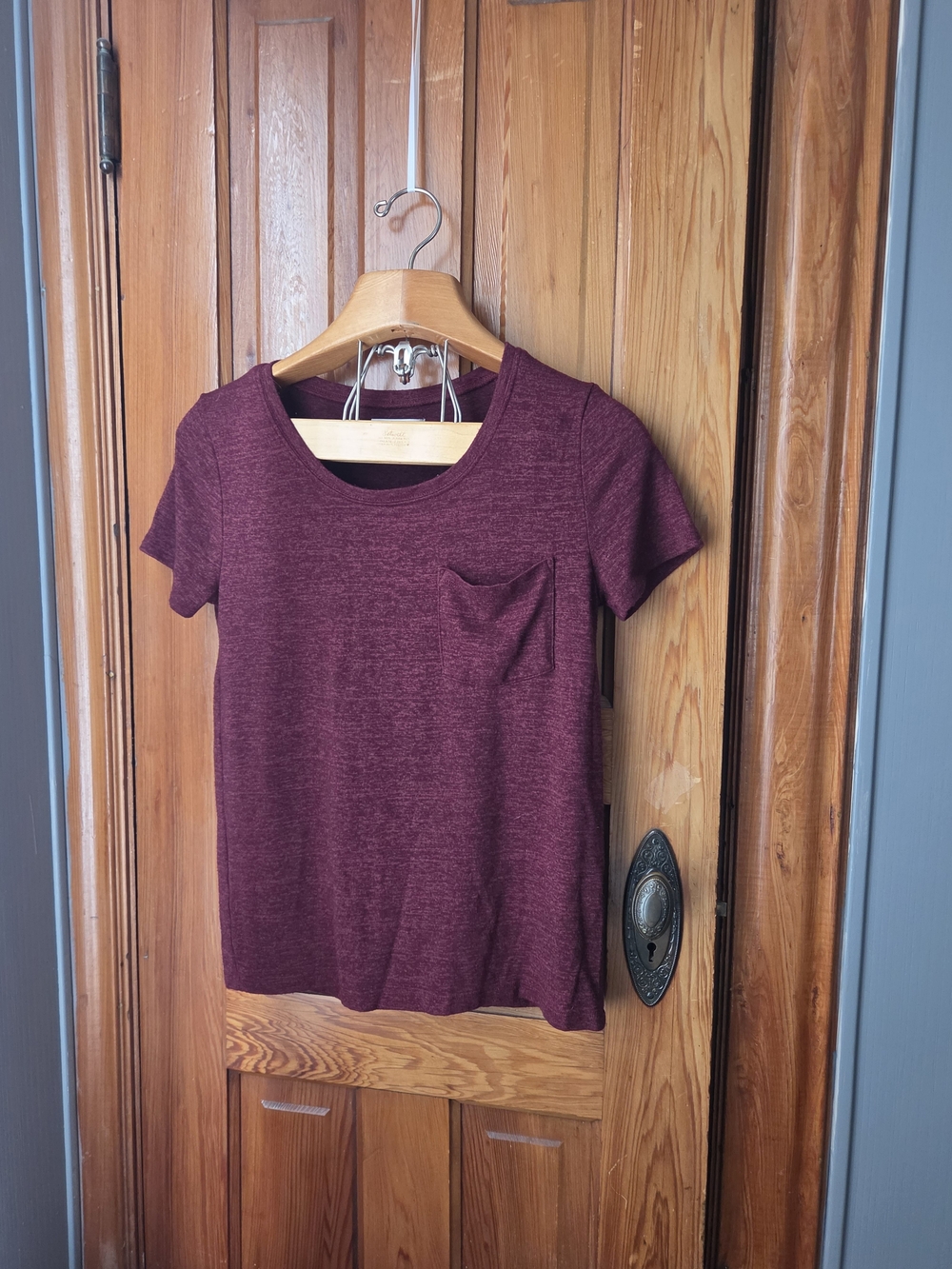Abercrombie & Fitch Short Sleeve Pocket Tee in Wine